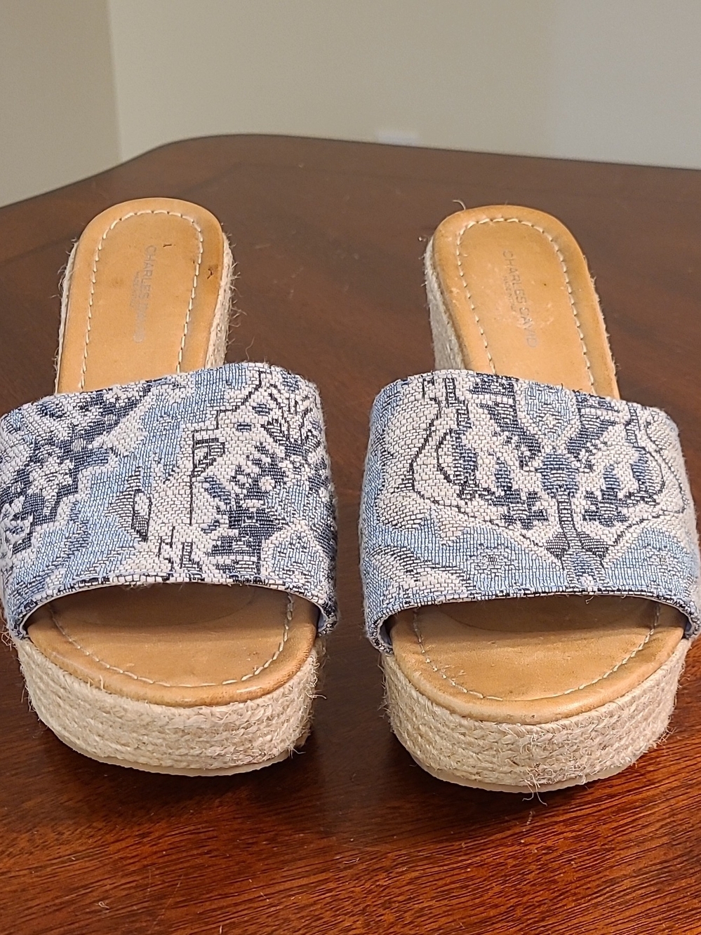Charles David Blue Tapestry Espadrille Slide Wedges Made In Italy Size 38 US 7.5
